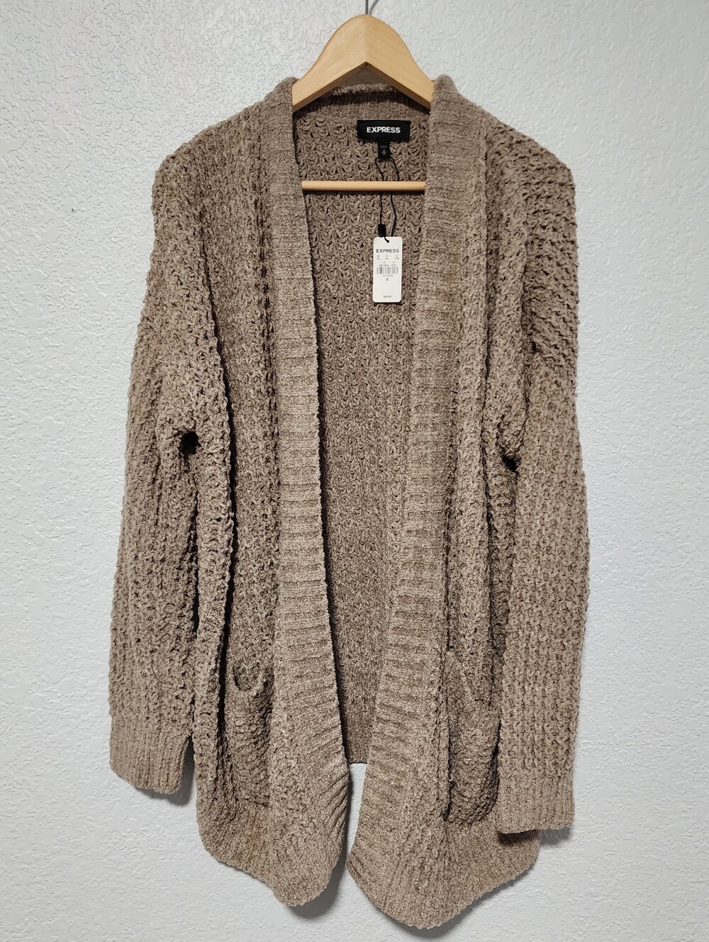Express Women Chunky Cable Knit Open Front Cardigan Sweater Taupe Tan Medium NWT
